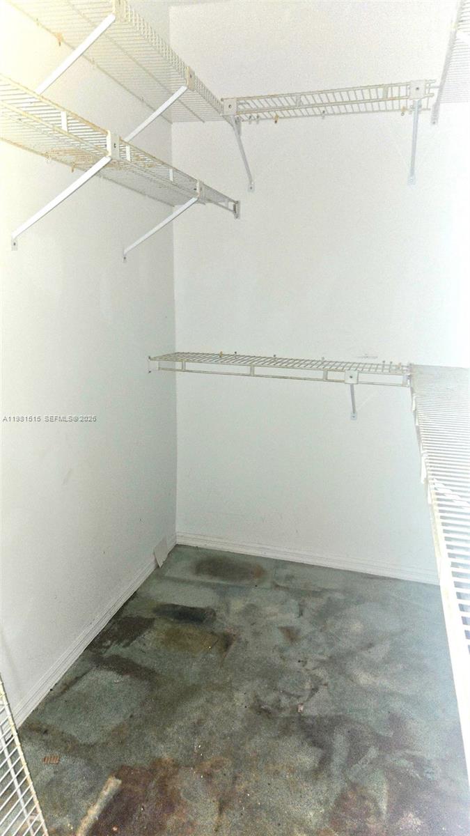 15153 NW 89th Pl Miami Lakes, FL 33018