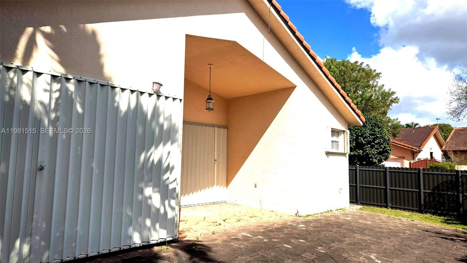 15153 NW 89th Pl Miami Lakes, FL 33018