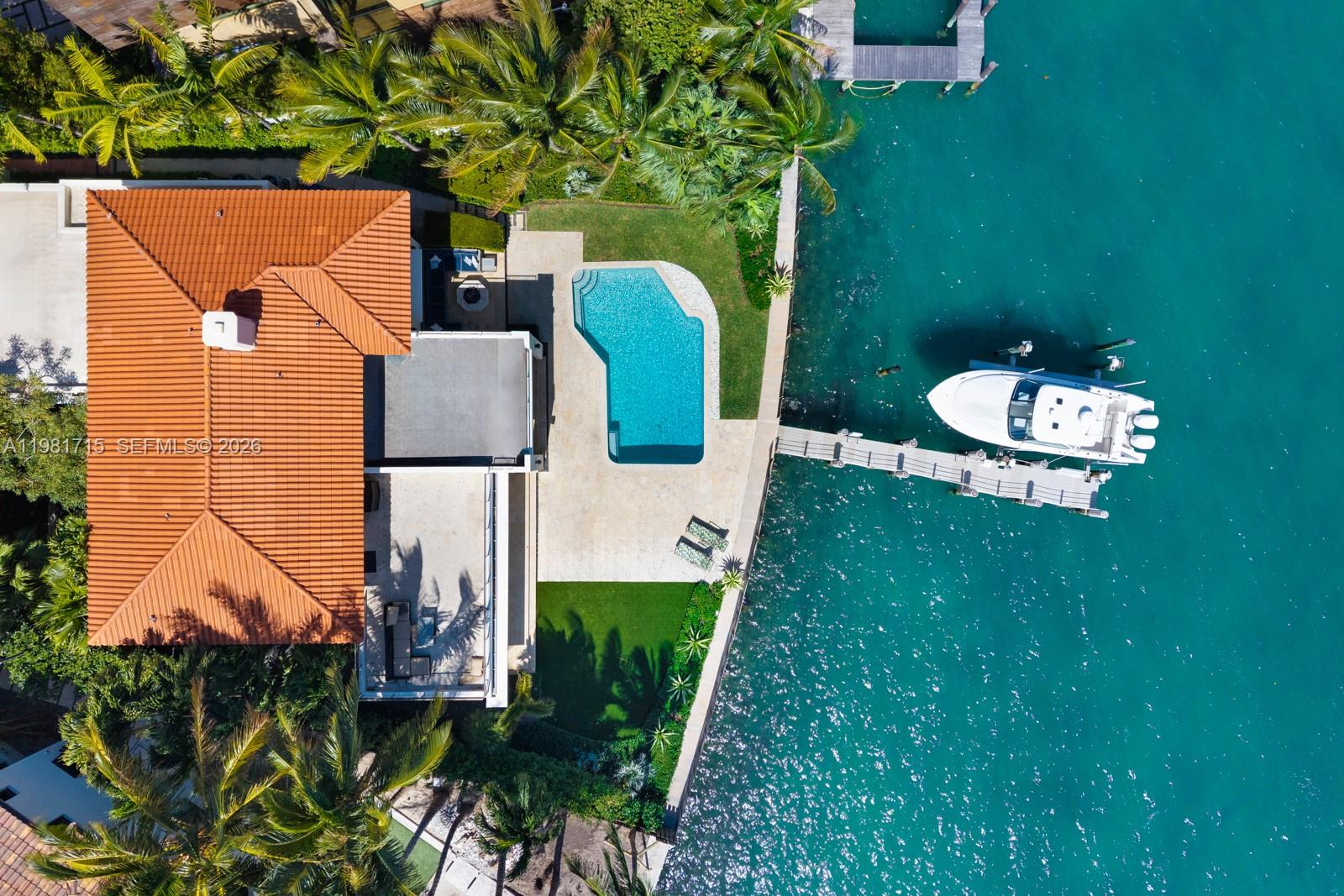 821 E Dilido Dr Miami Beach, FL 33139