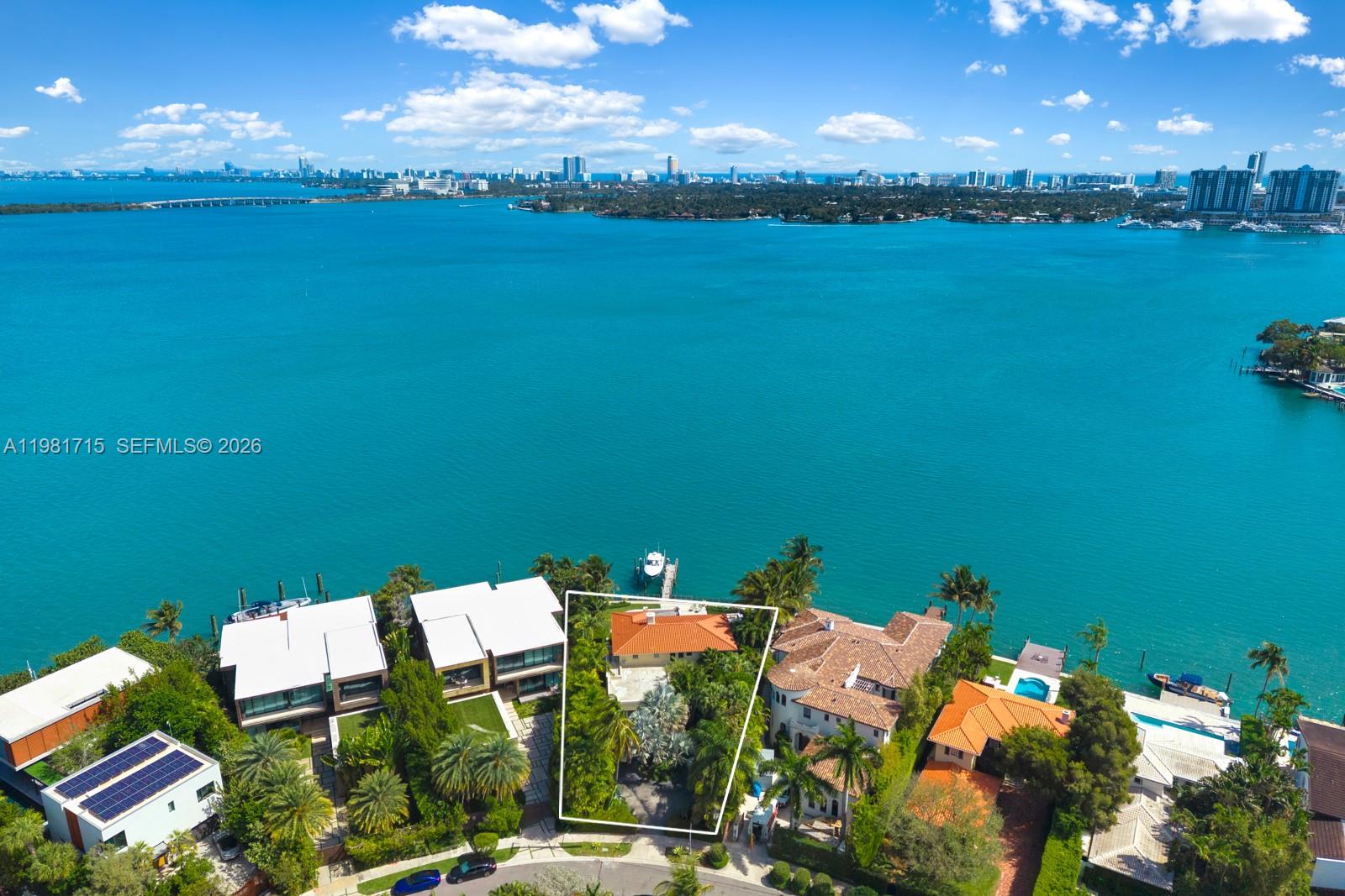 821 E Dilido Dr Miami Beach, FL 33139