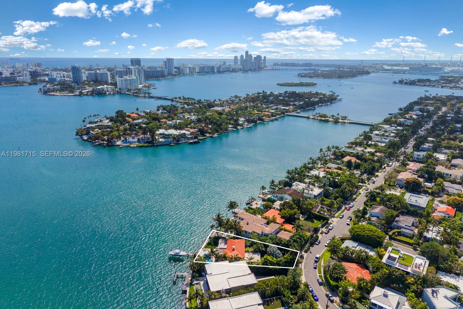 821 E Dilido Dr Miami Beach, FL 33139