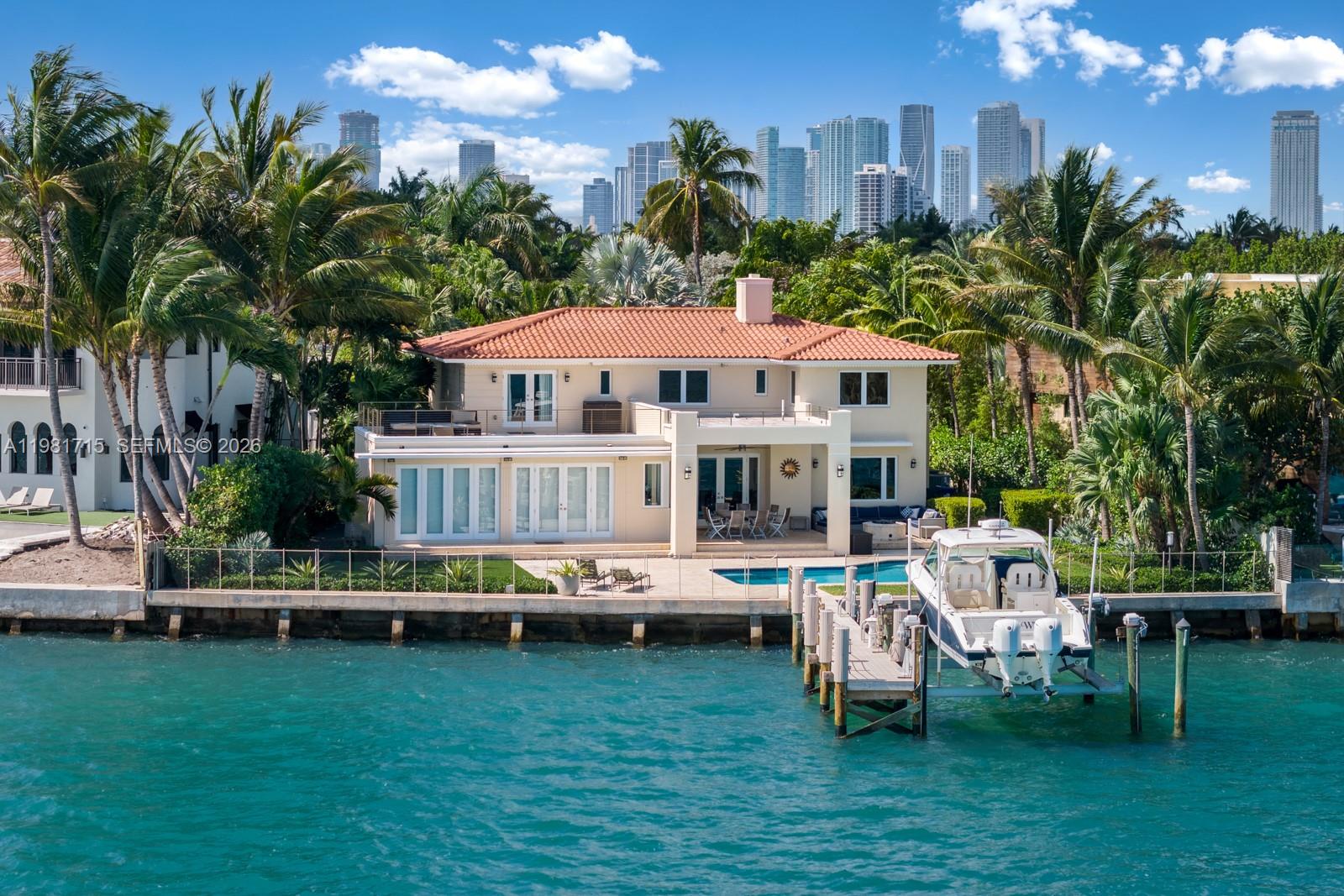 821 E Dilido Dr Miami Beach, FL 33139