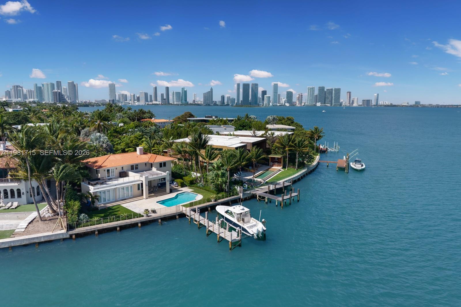 821 E Dilido Dr Miami Beach, FL 33139