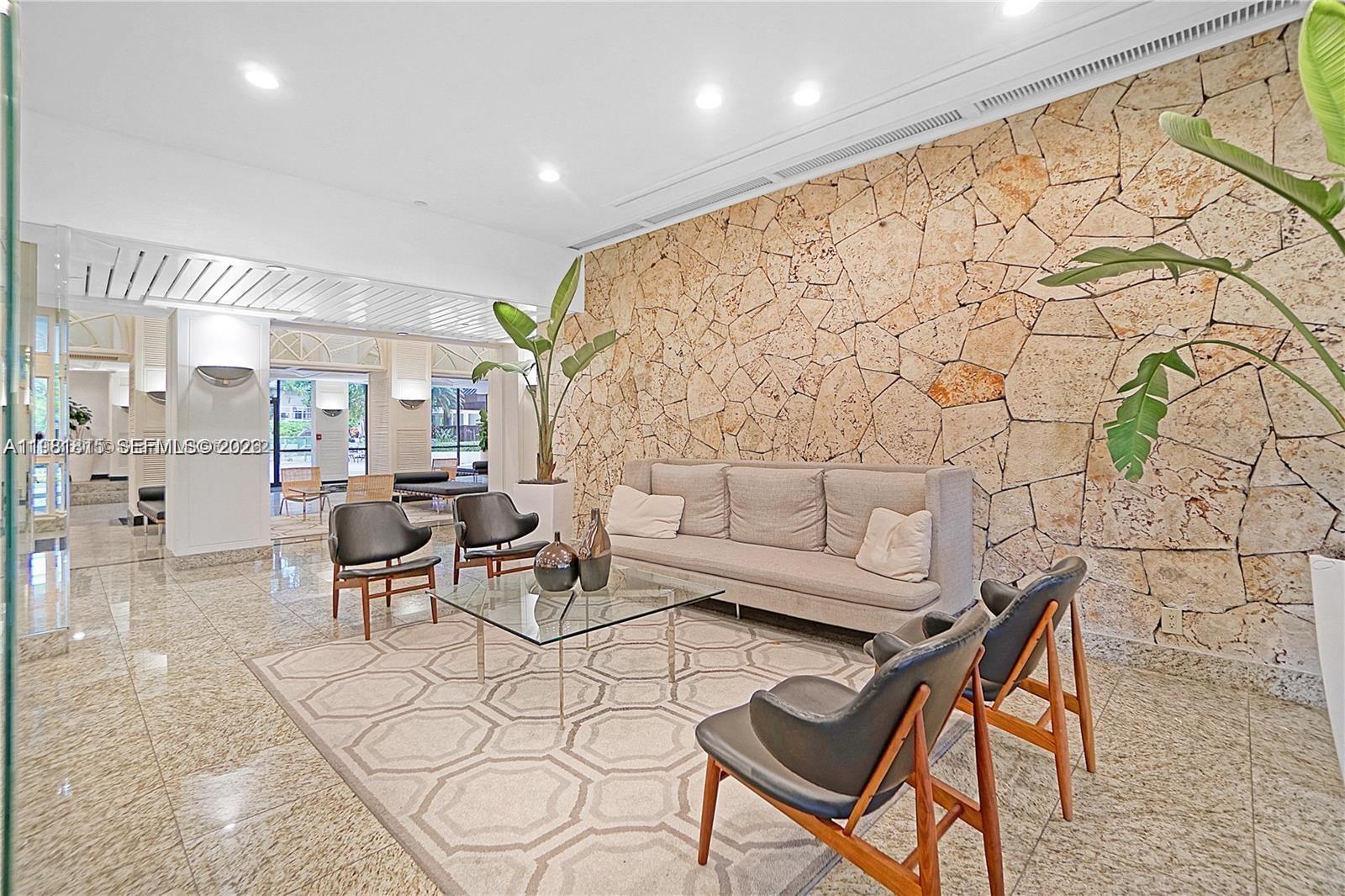 780 NE 69th St #2201 Miami, FL 33138