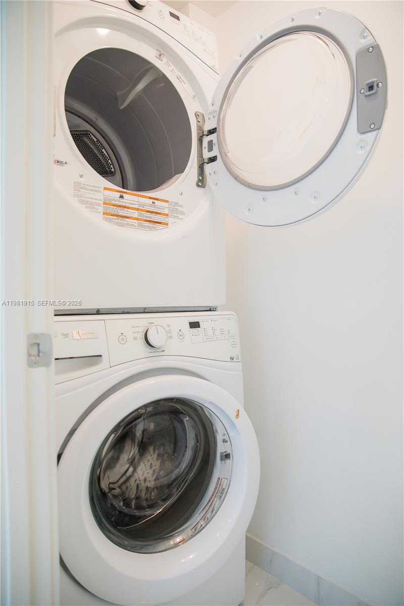 image 400 Sunny Isles23