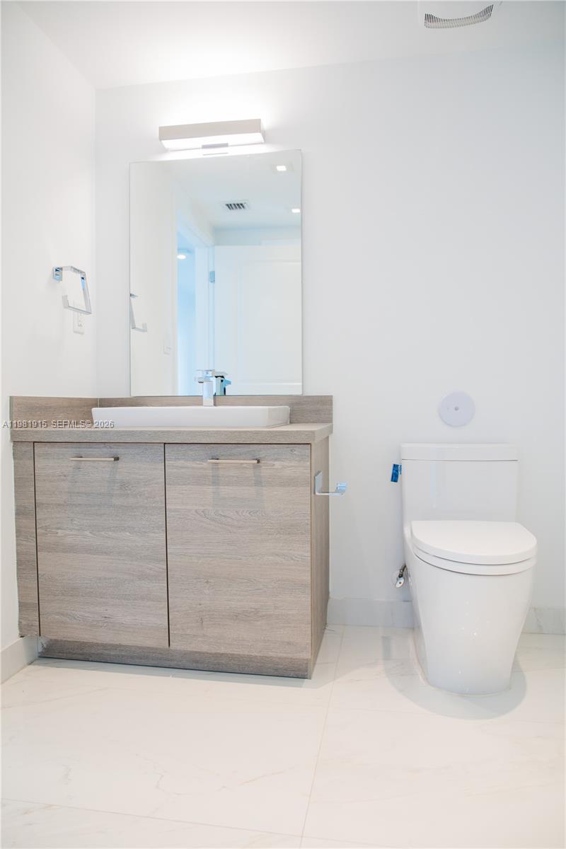 image 400 Sunny Isles28
