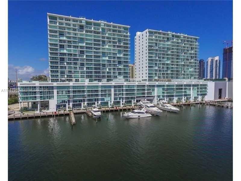 image 400 Sunny Isles31