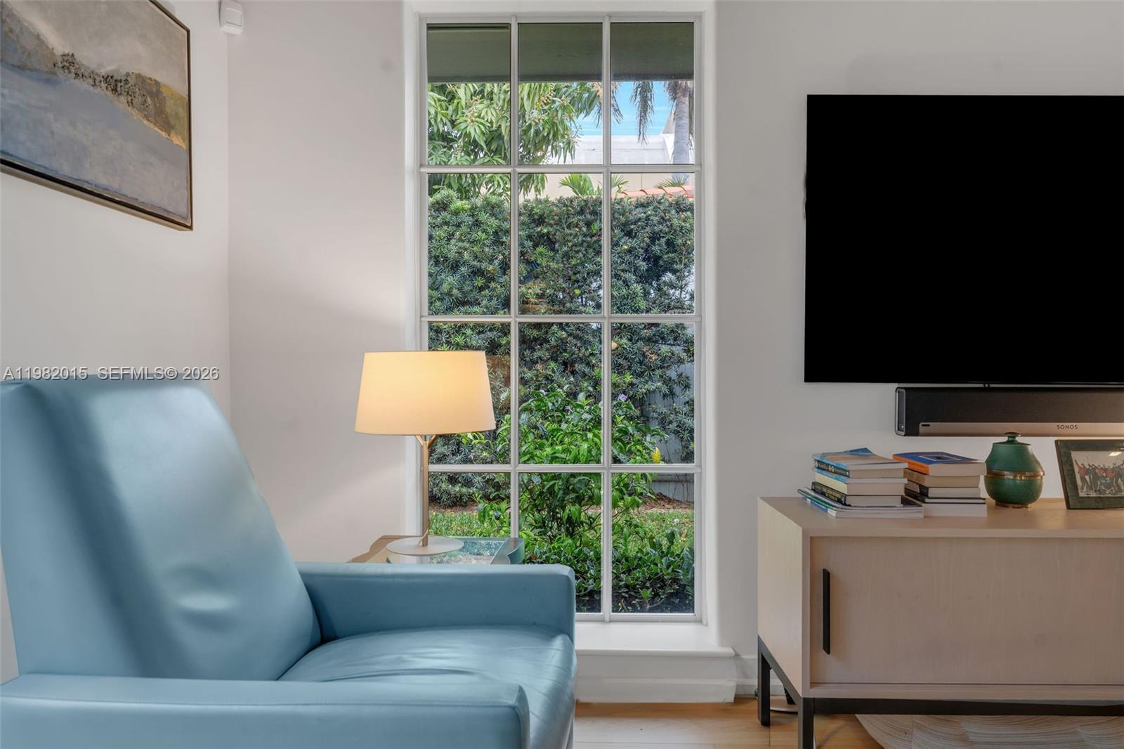 1729 Lenox Ave Miami Beach, FL 33139