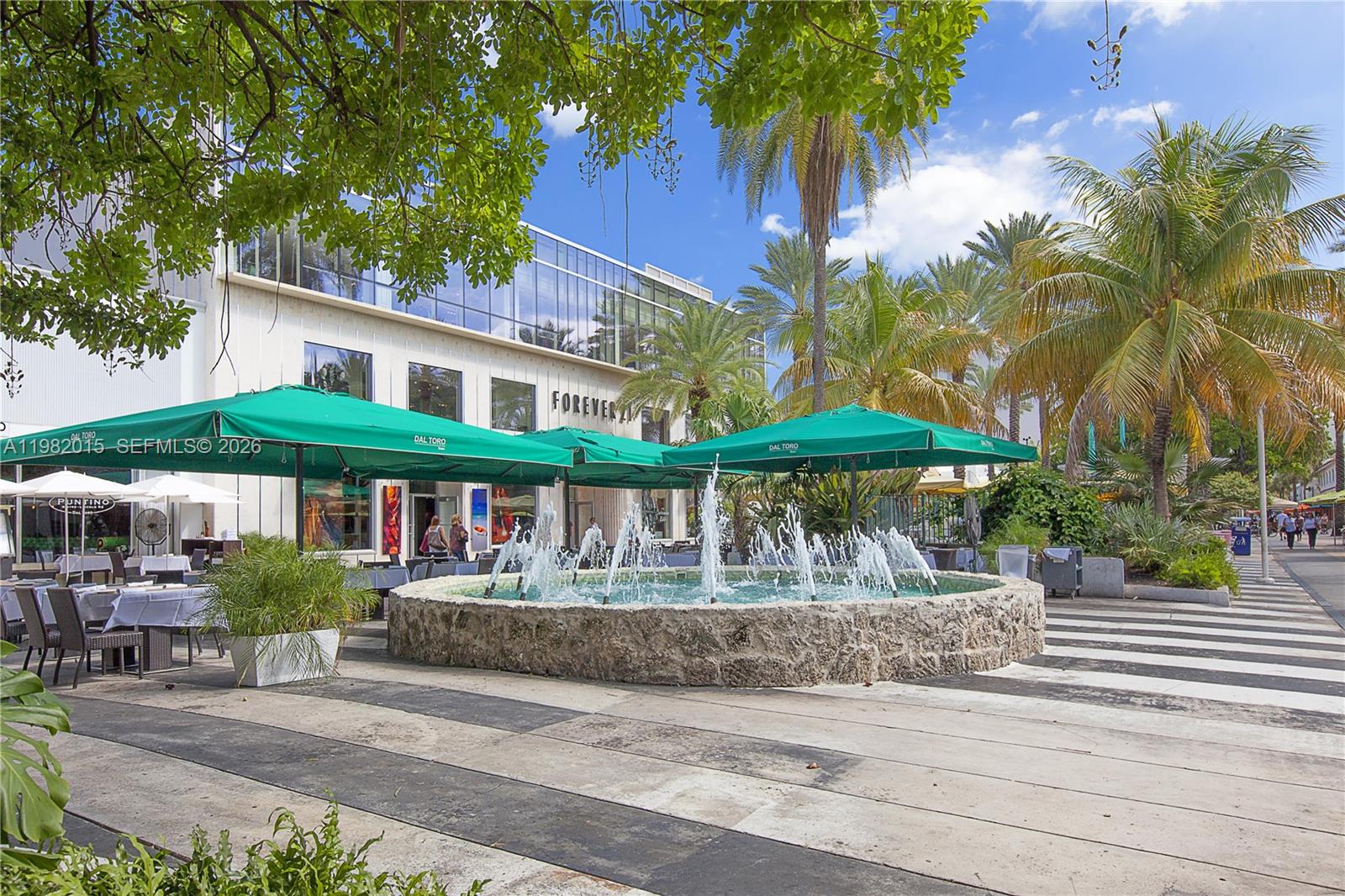 1729 Lenox Ave Miami Beach, FL 33139