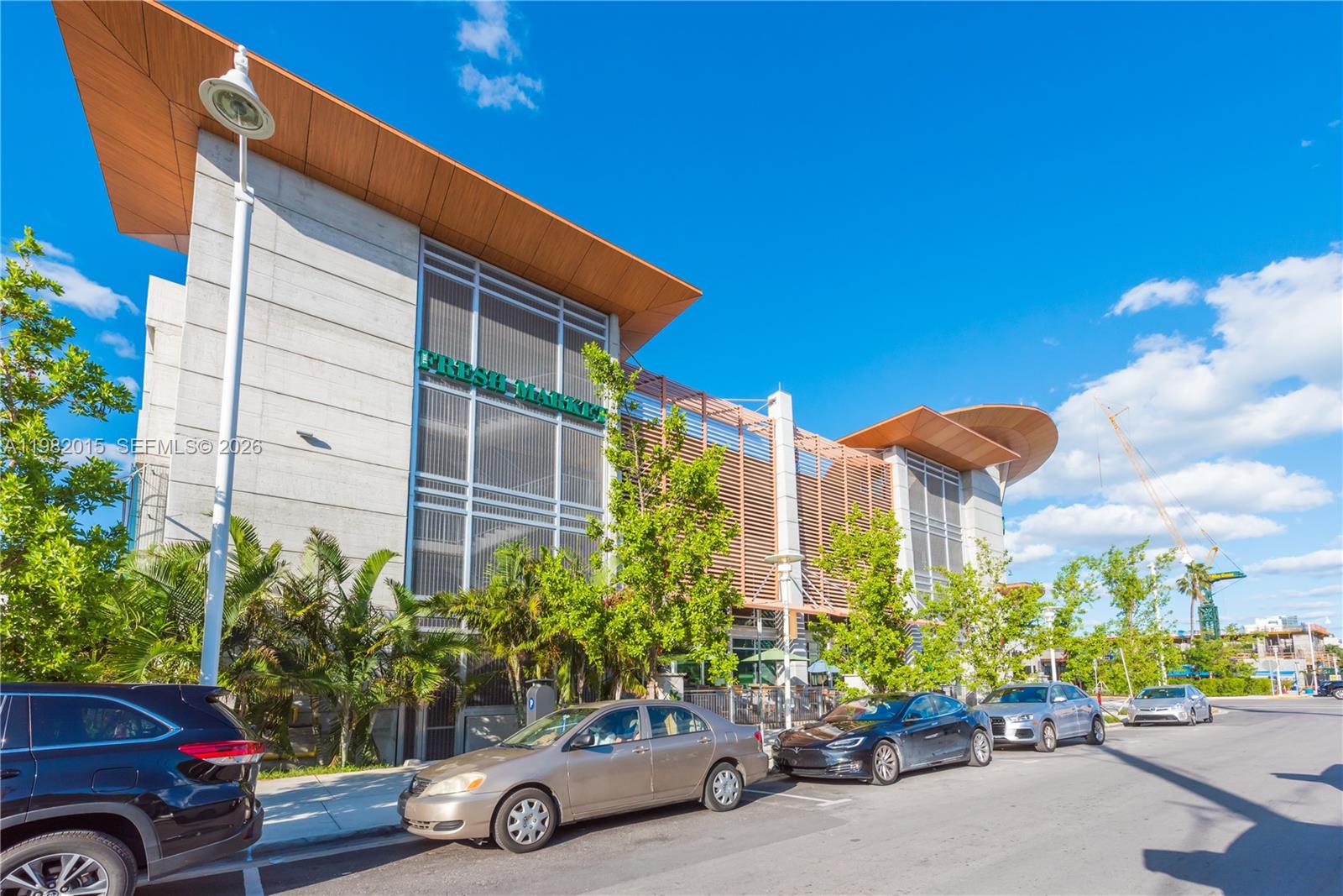 1729 Lenox Ave Miami Beach, FL 33139