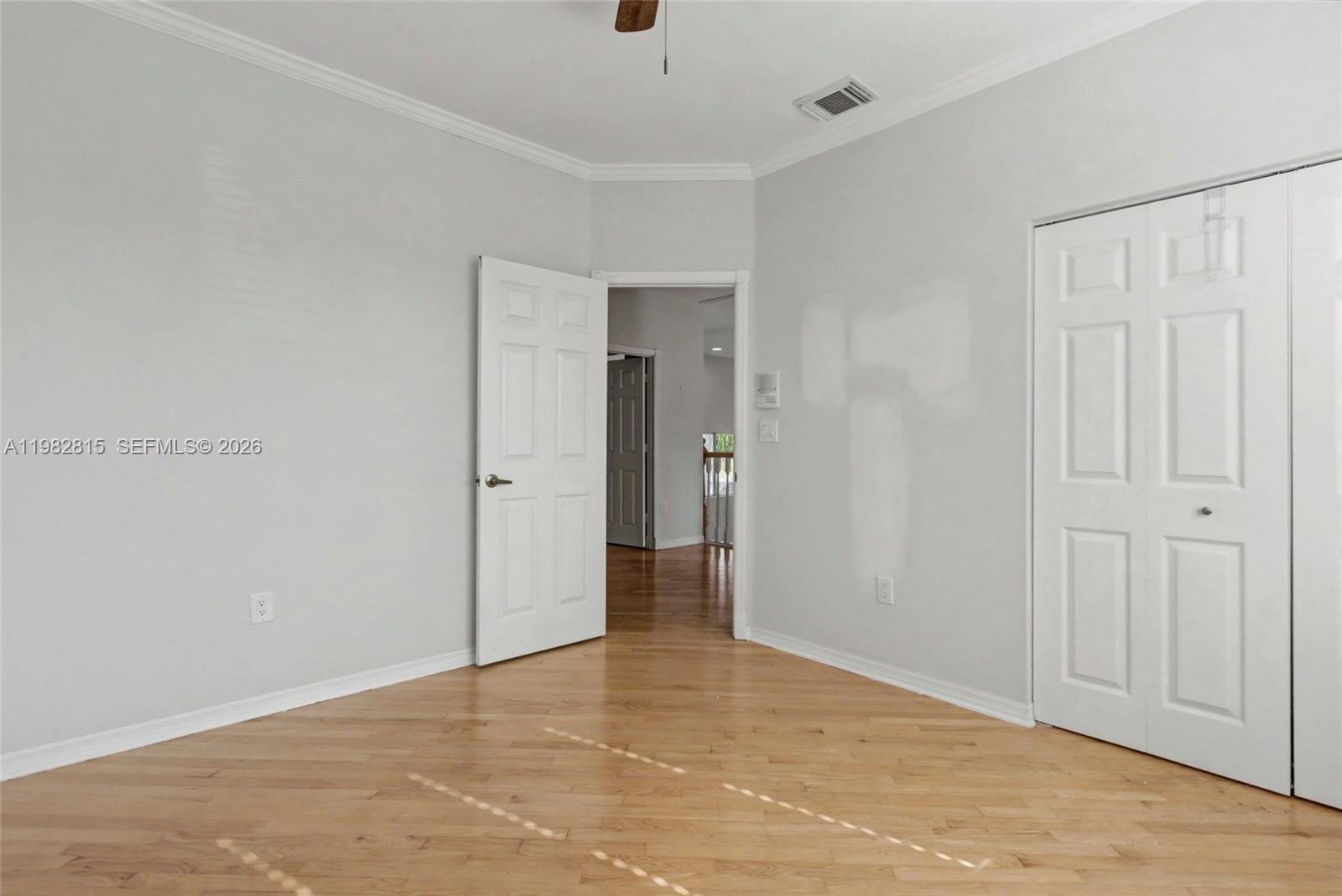 1560 Seagrape Way Hollywood, FL 33019