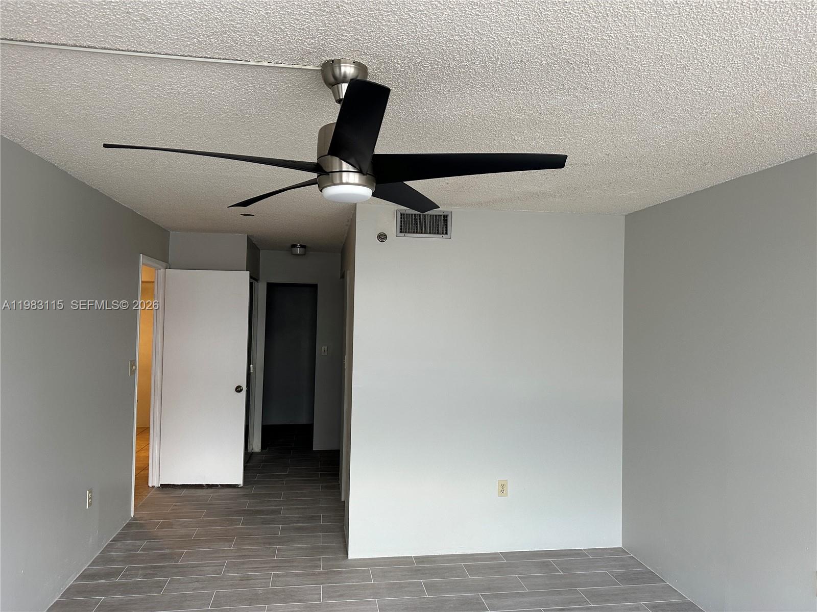 1100 Saint Charles Pl #215 Pembroke Pines, FL 33026