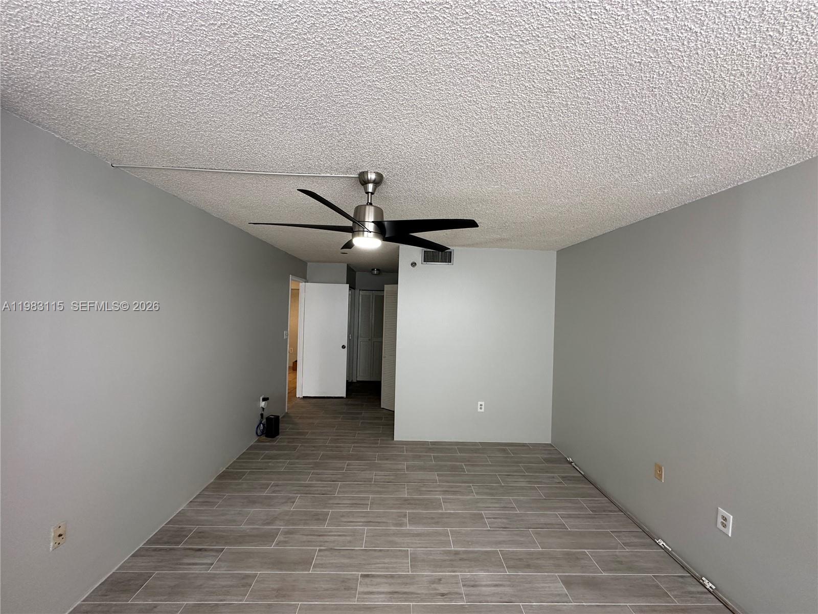 1100 Saint Charles Pl #215 Pembroke Pines, FL 33026