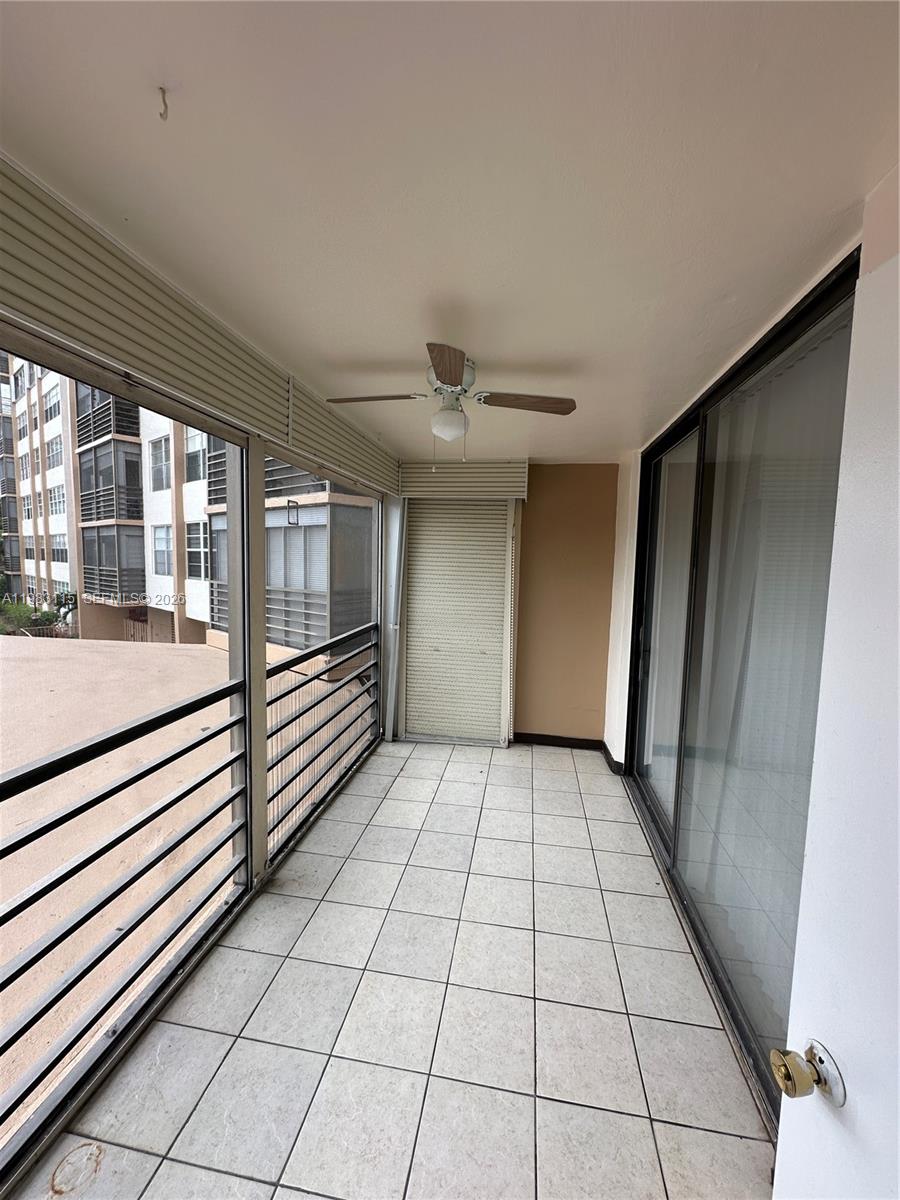 1100 Saint Charles Pl #215 Pembroke Pines, FL 33026