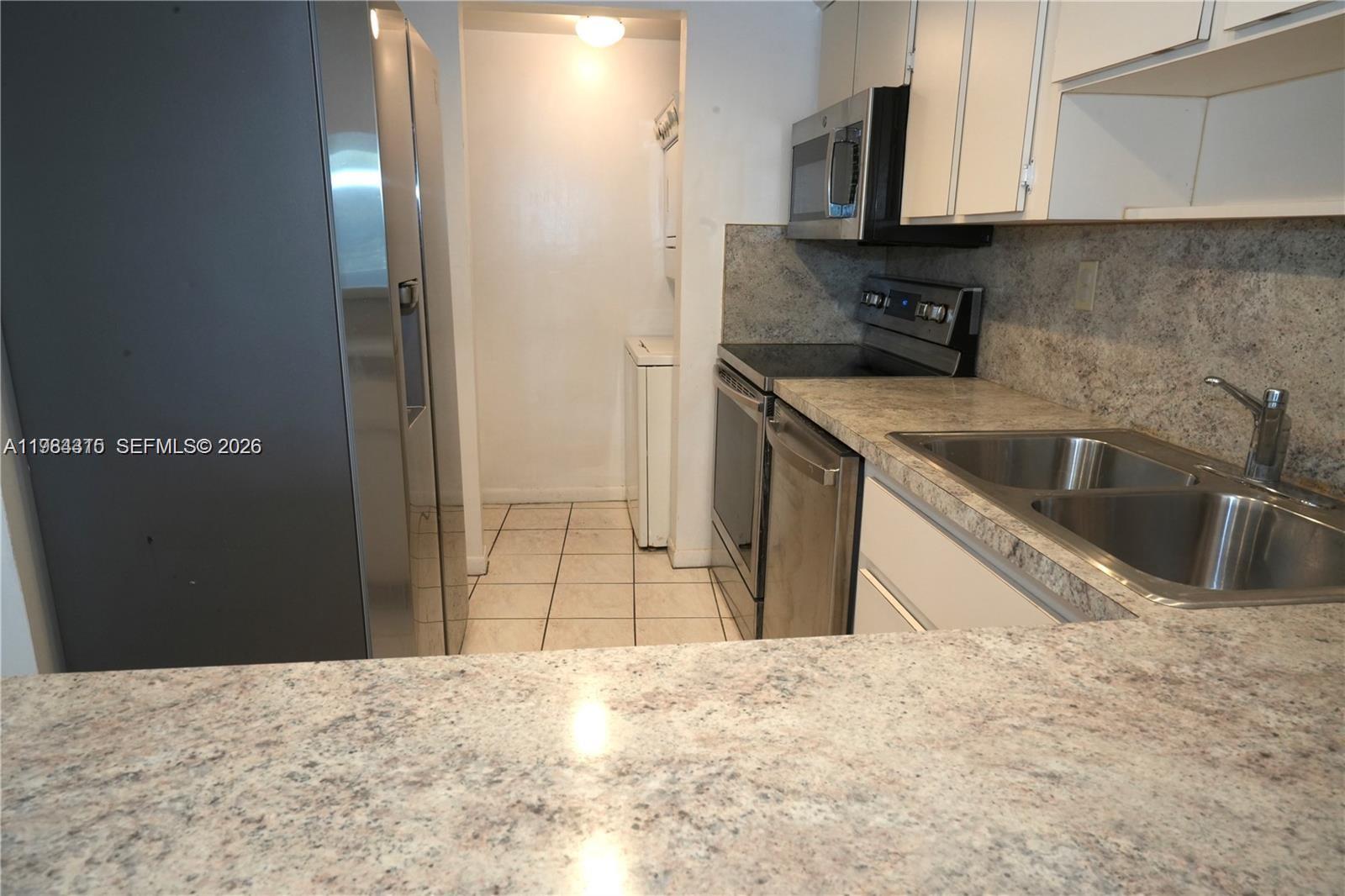 5201 Orduna Dr #12 Coral Gables, FL 33146