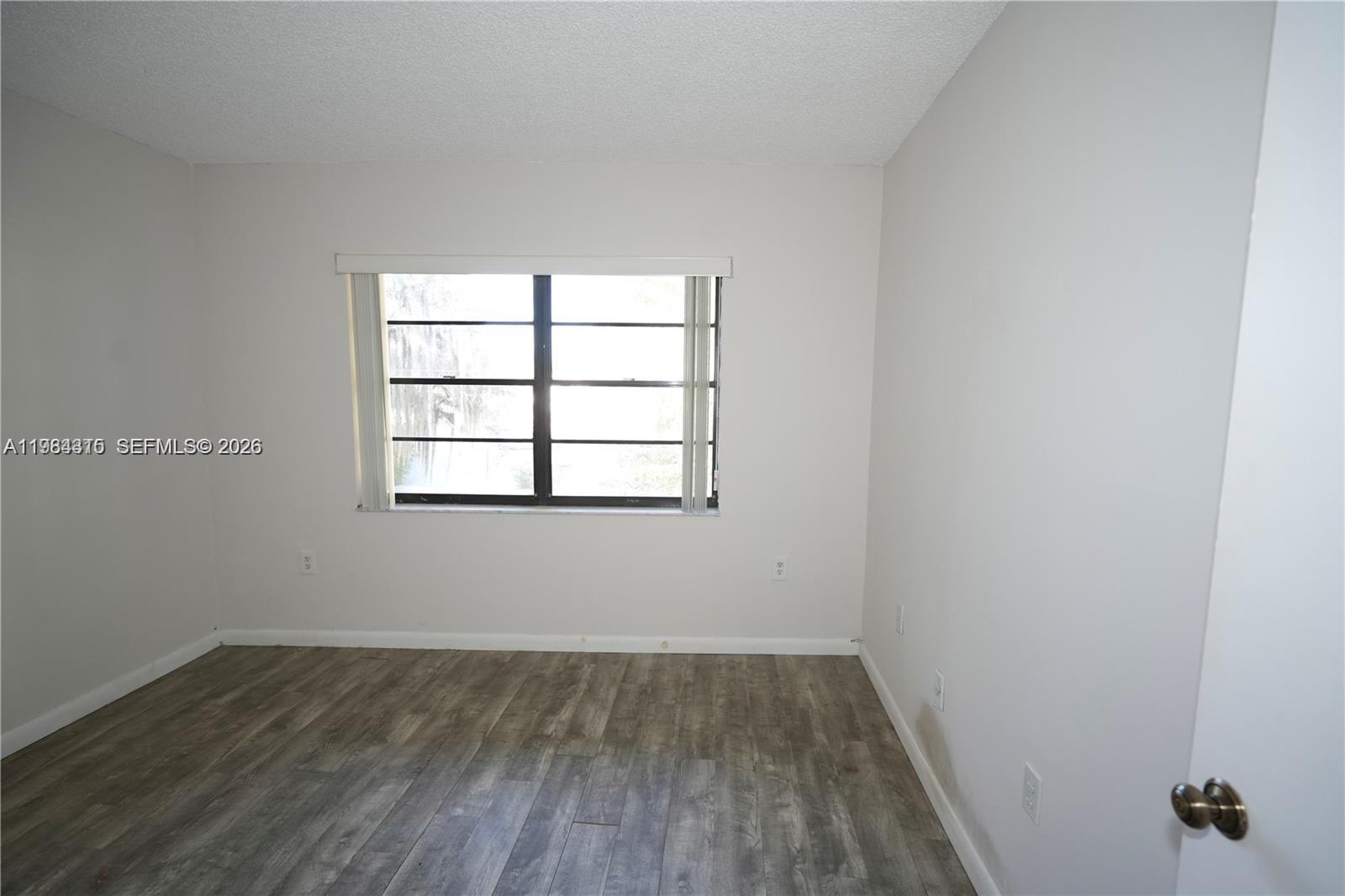 5201 Orduna Dr #12 Coral Gables, FL 33146