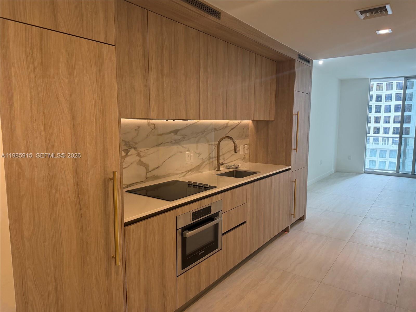 image Viceroy Brickell Residences2