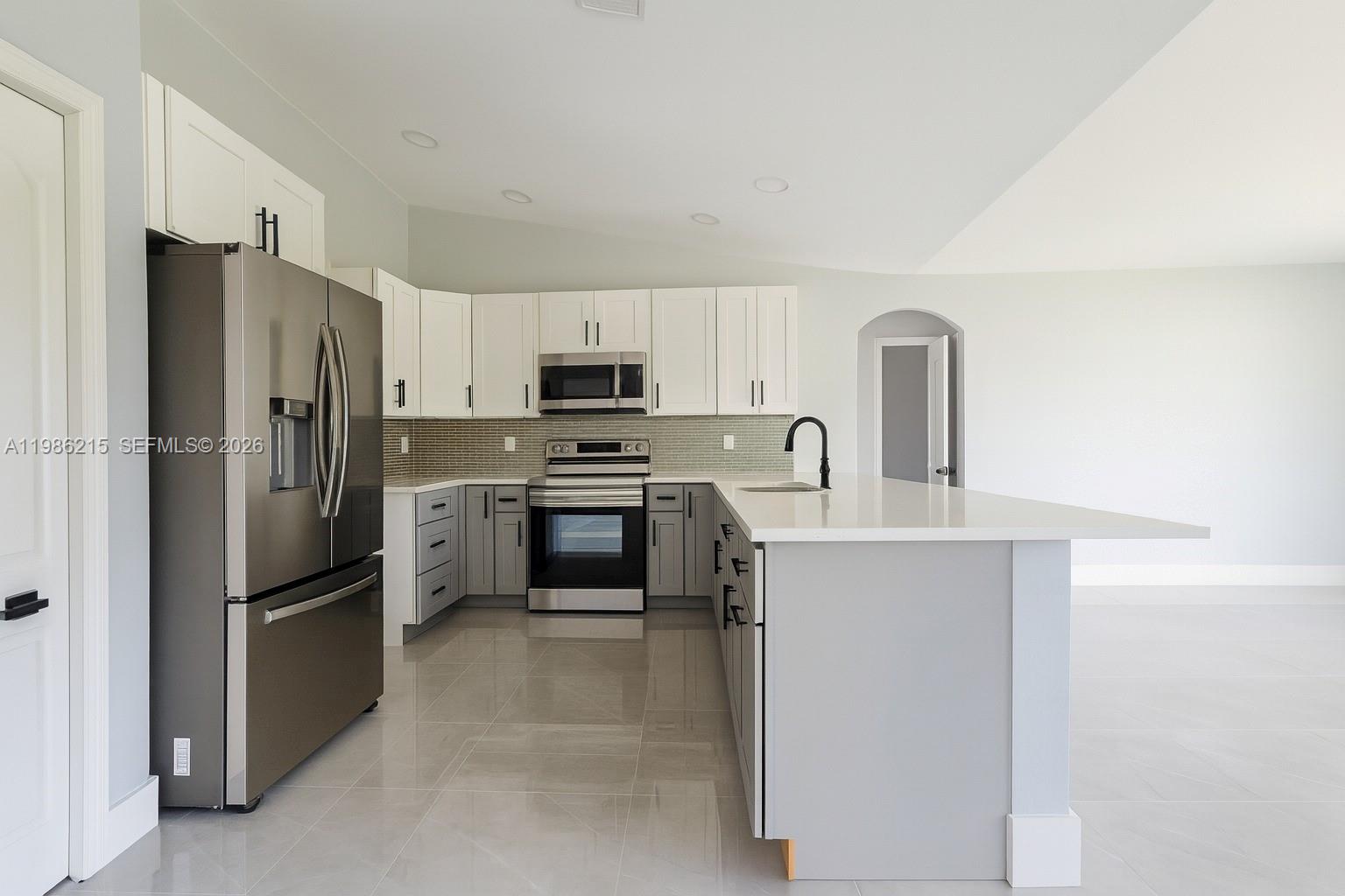 116 Ridgemont Dr Lehigh Acres, FL 33972