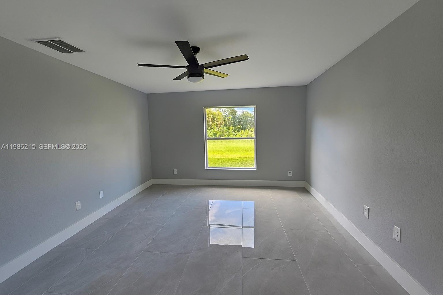 116 Ridgemont Dr Lehigh Acres, FL 33972