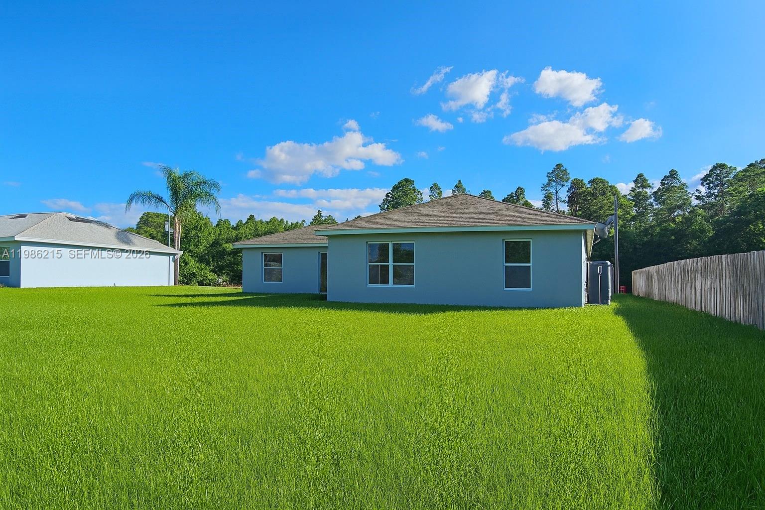 116 Ridgemont Dr Lehigh Acres, FL 33972