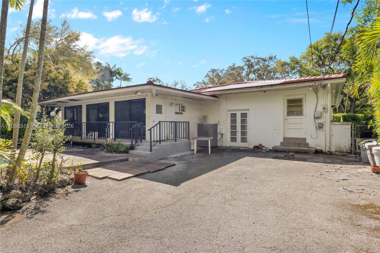 731 San Juan Dr Coral Gables, FL 33143