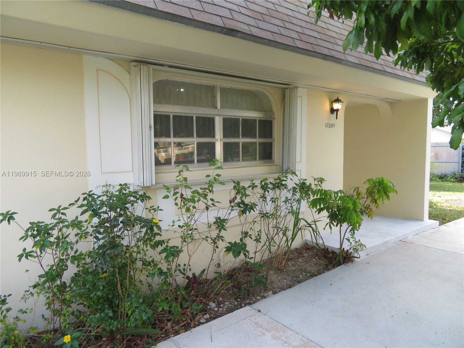 17247 SW 112th Pl #21044