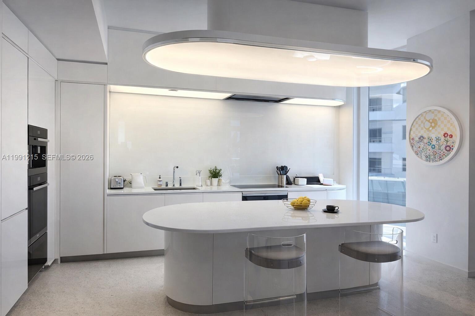 3315 Collins Ave #8D Miami Beach, FL 33140