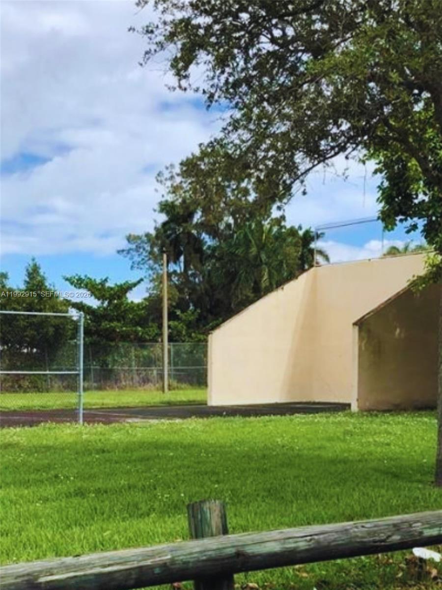 440 NW 84th Ter #440 Miami, FL 33150