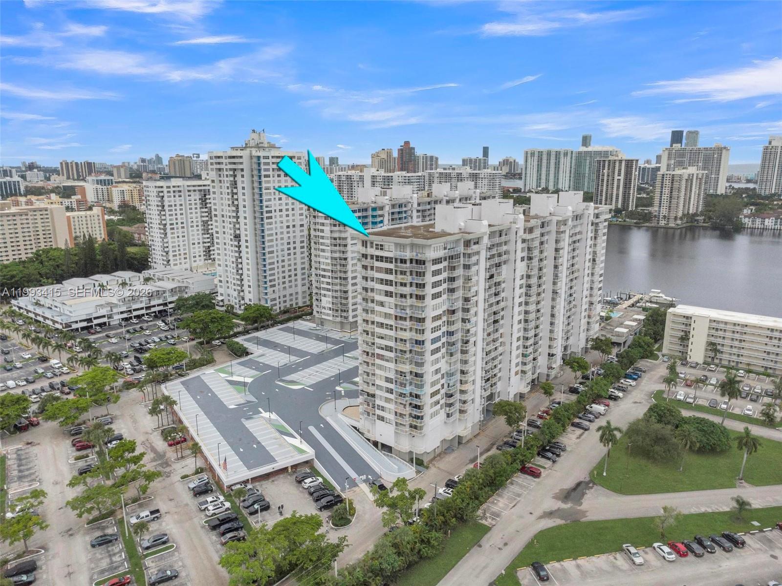 18011 Biscayne Blvd #PH04 Aventura, FL 33160