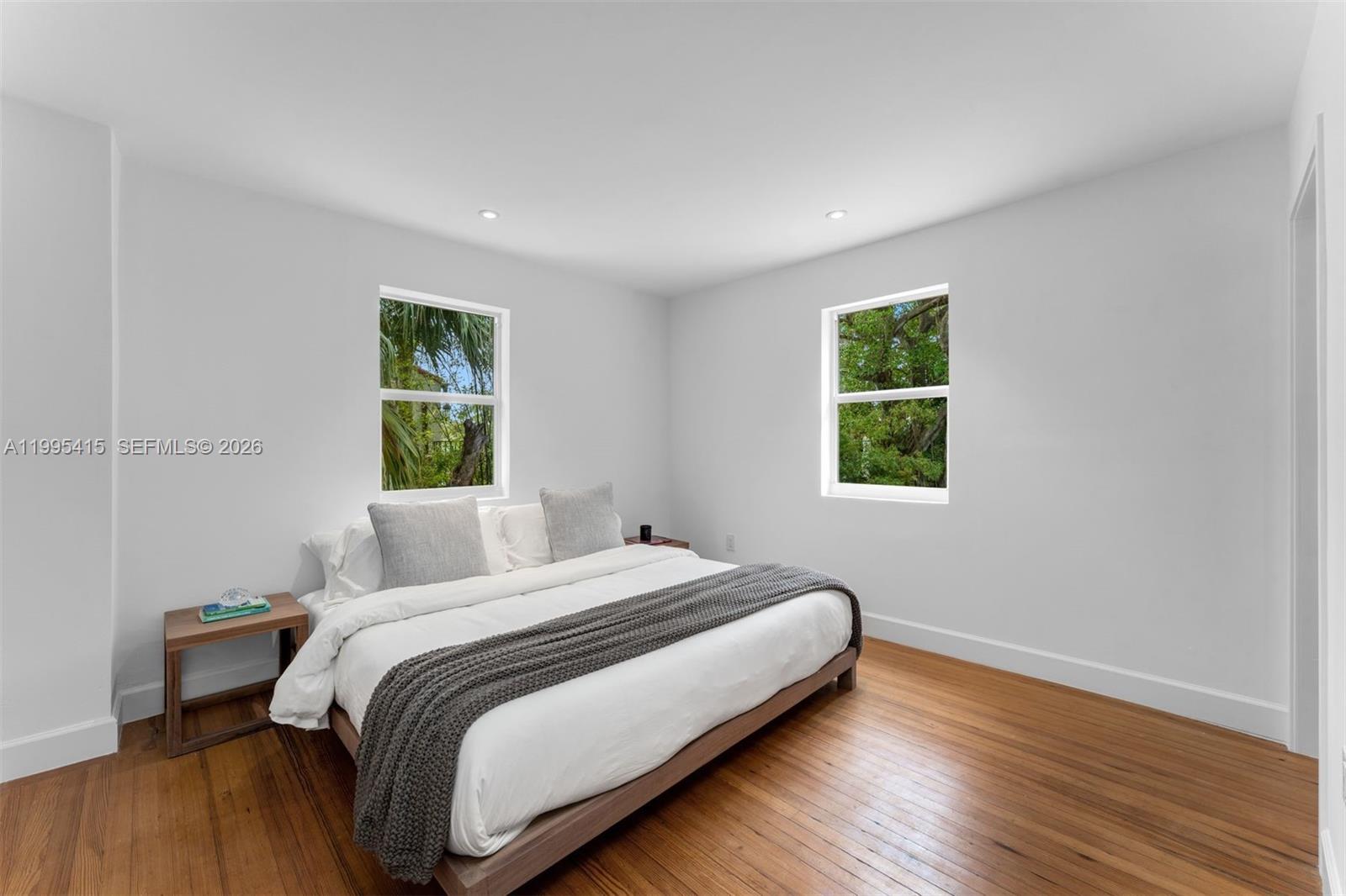 5812 Alton Rd Miami Beach, FL 33140