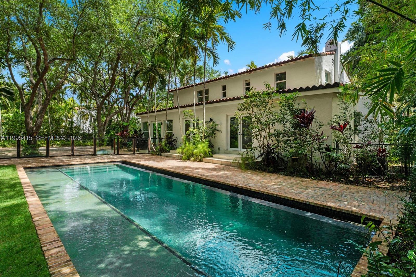 5812 Alton Rd Miami Beach, FL 33140