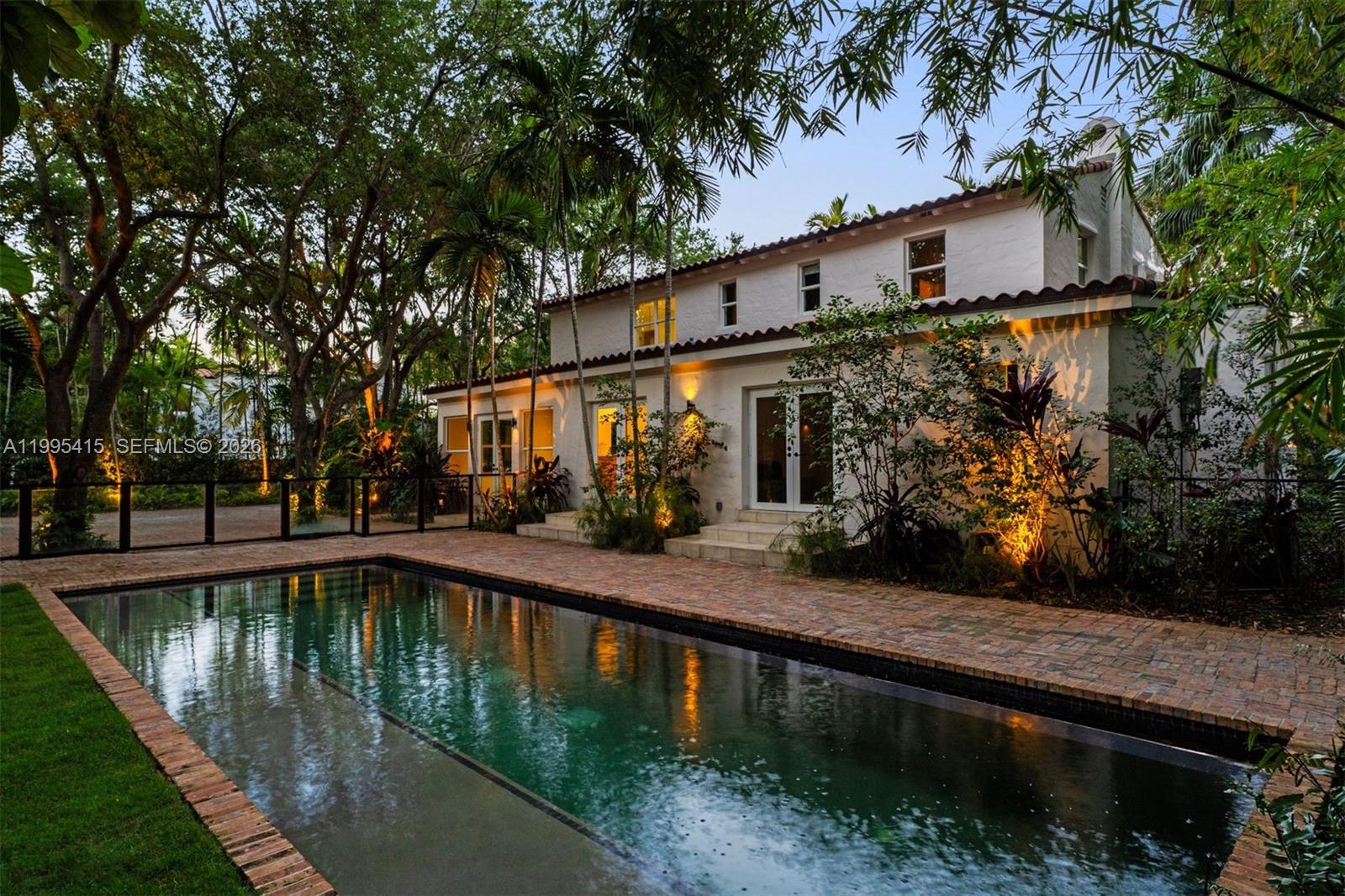 5812 Alton Rd Miami Beach, FL 33140