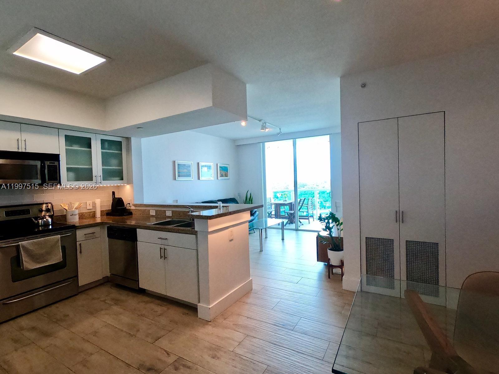 1723 SW 2nd Ave #805