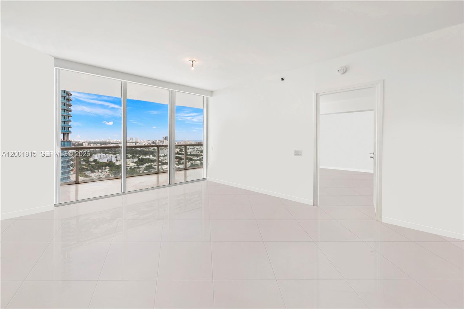 450 Alton Rd #2704 Miami Beach, FL 33139