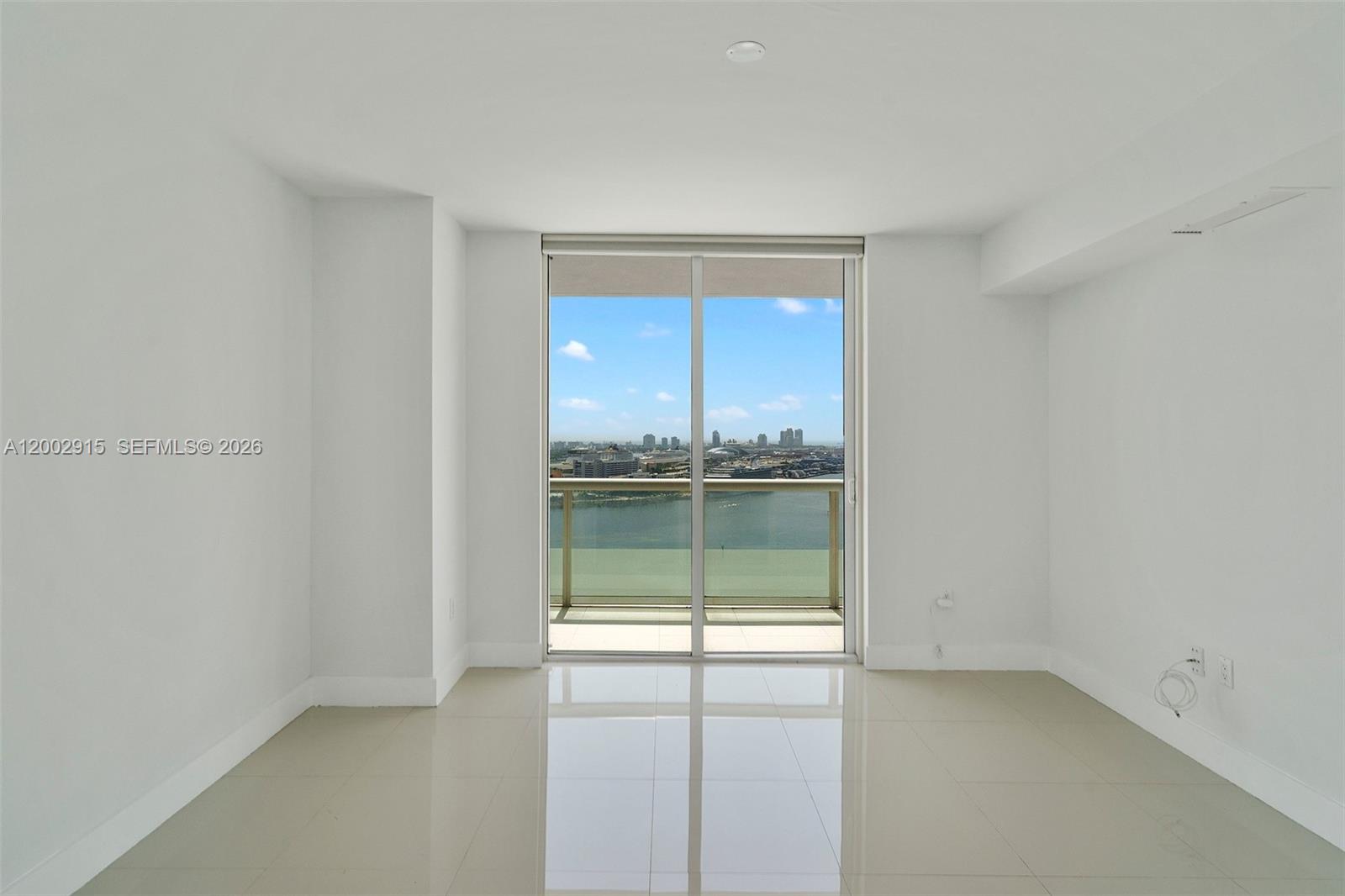 image 50 Biscayne10