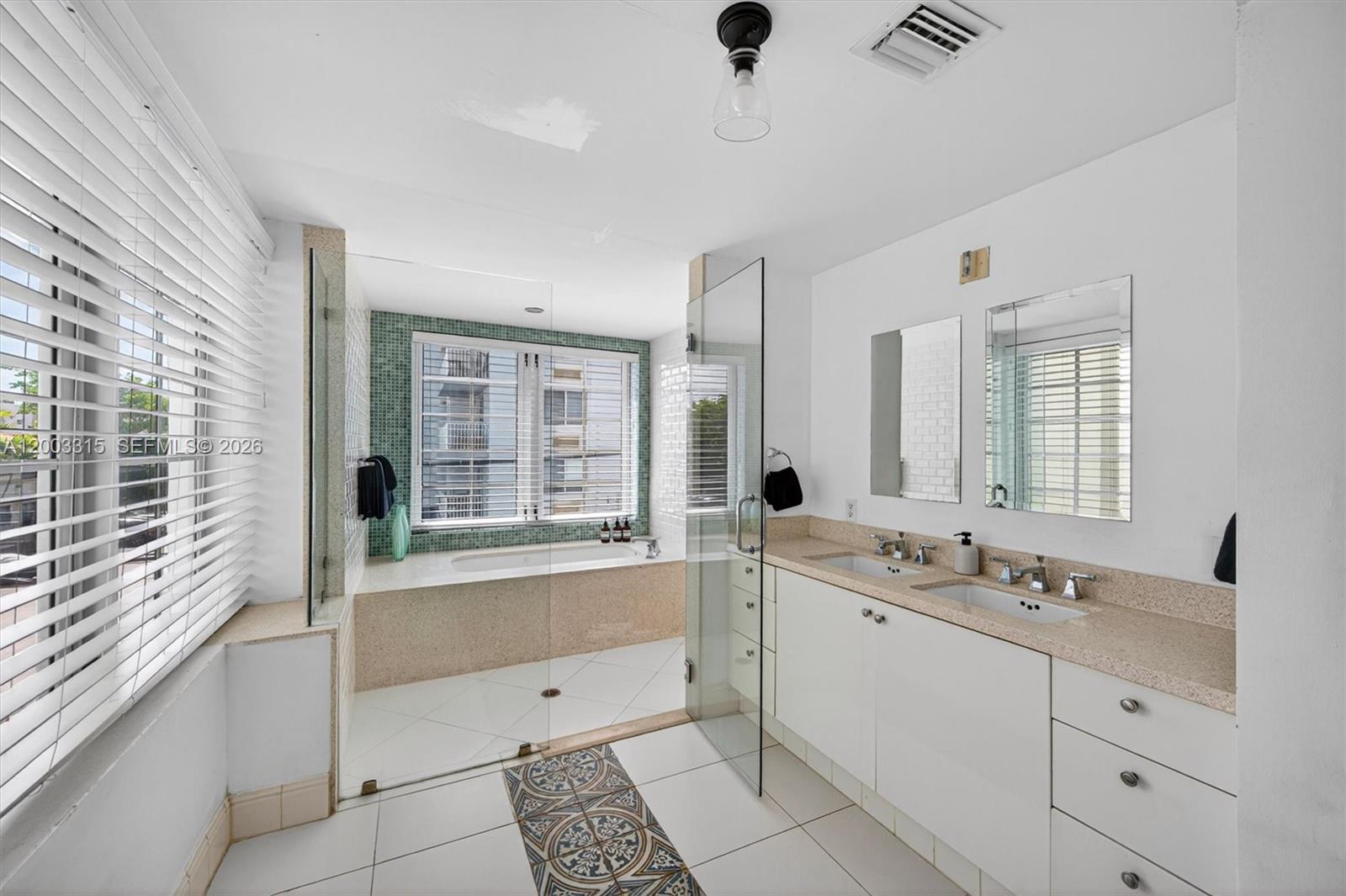 1250 Ocean Dr #3F Miami Beach, FL 33139