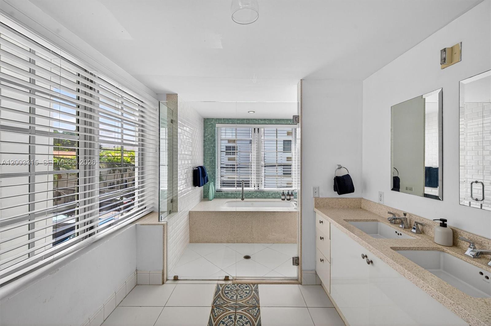 1250 Ocean Dr #3F Miami Beach, FL 33139