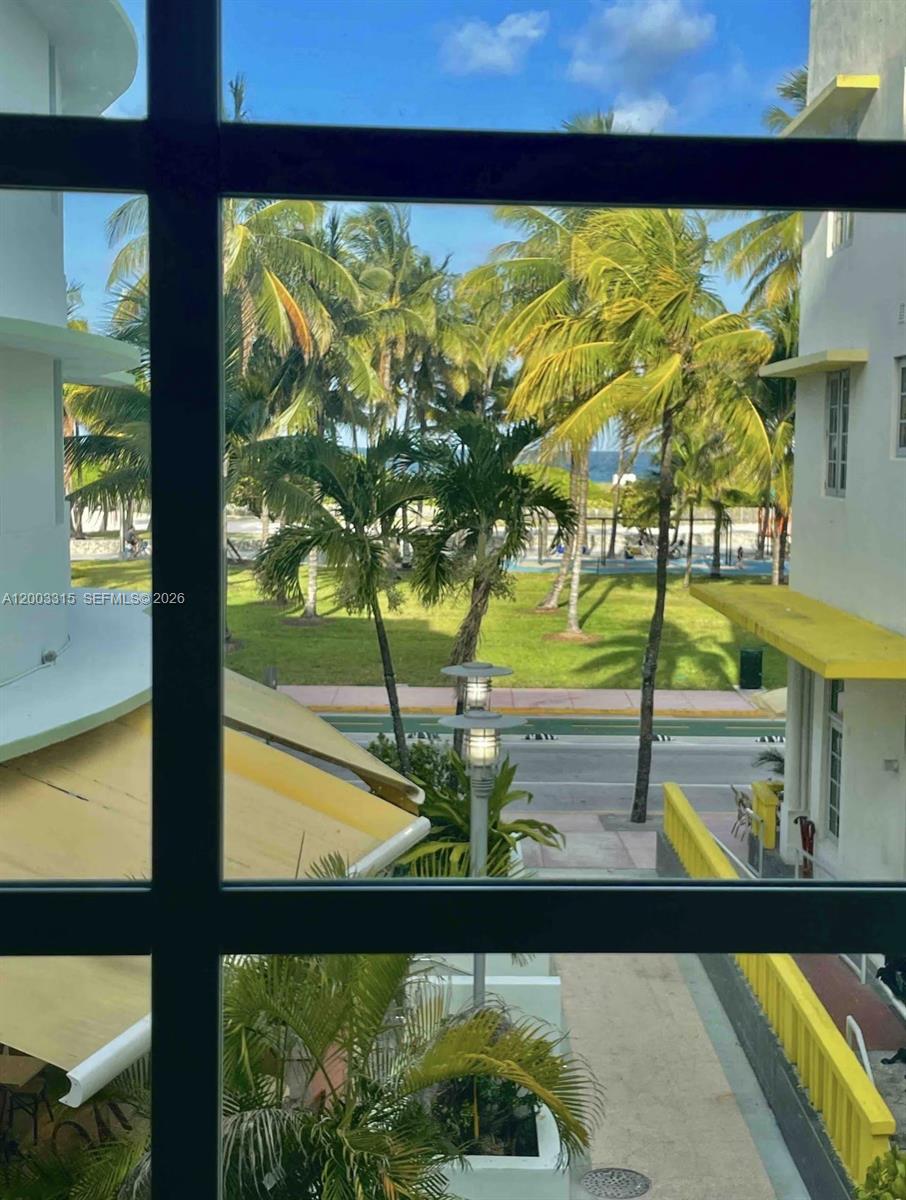 1250 Ocean Dr #3F Miami Beach, FL 33139