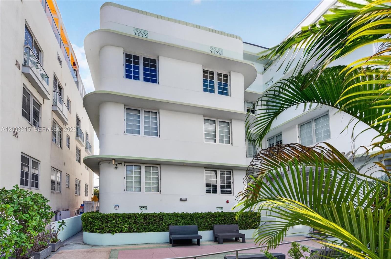 1250 Ocean Dr #3F Miami Beach, FL 33139