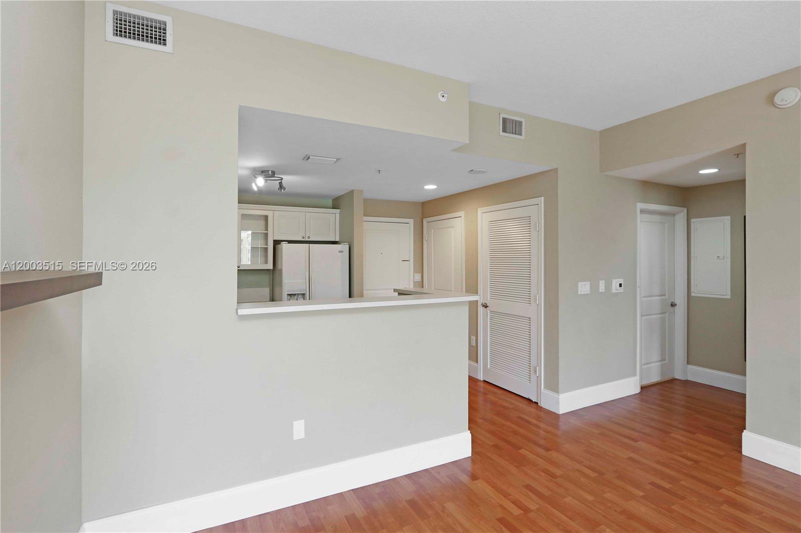 image Ten Aragon Condo9