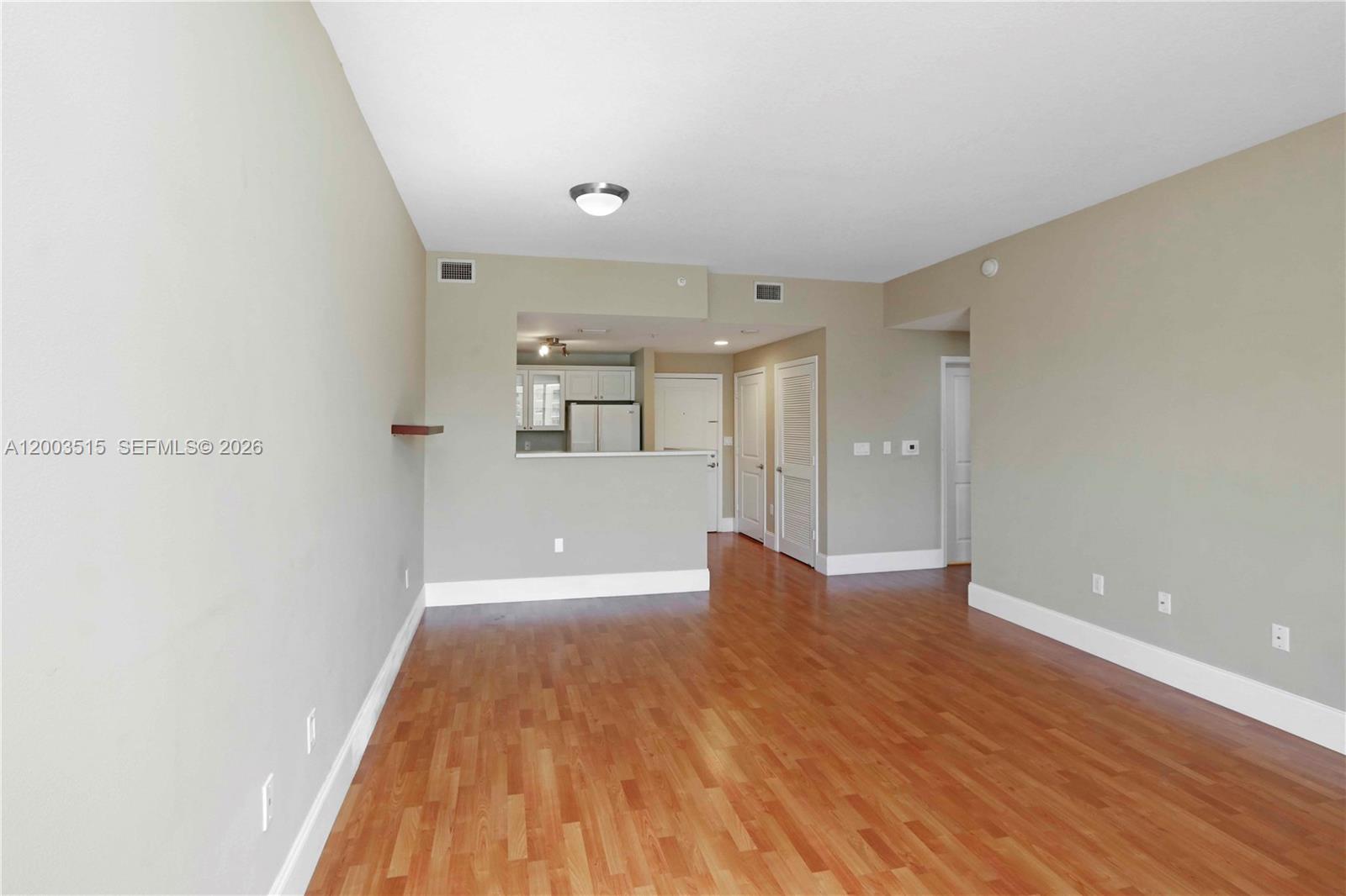 image Ten Aragon Condo4