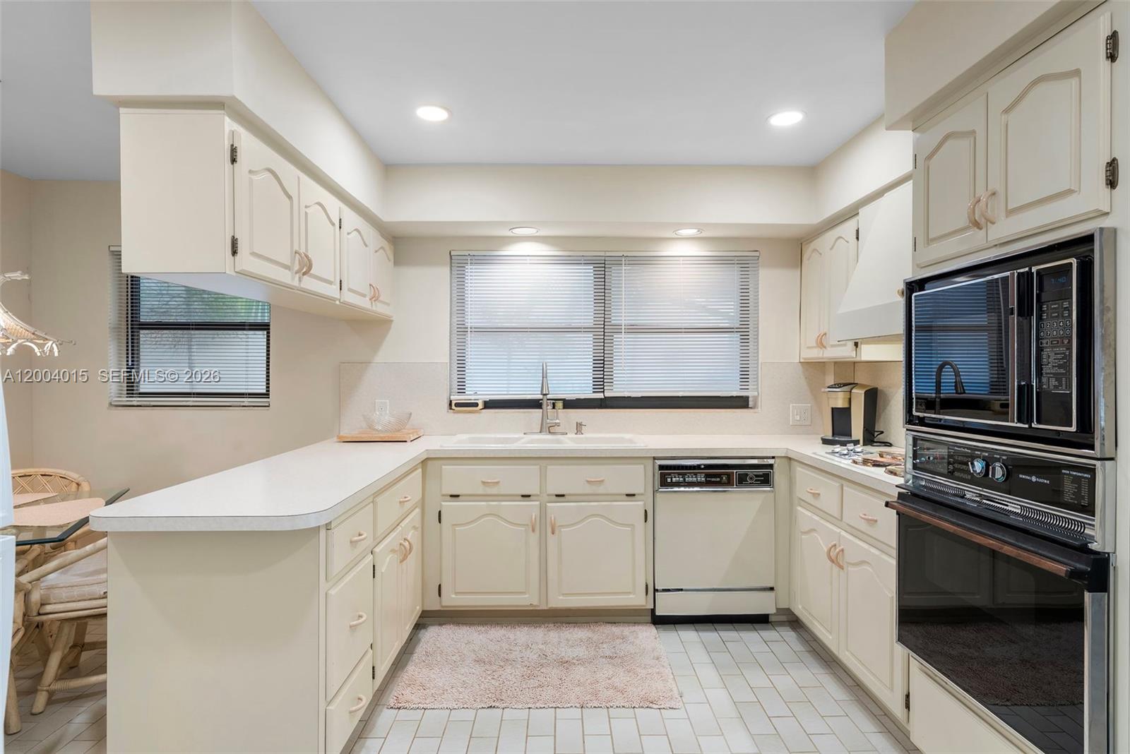 3030 N Atlantic Blvd Fort Lauderdale, FL 33308