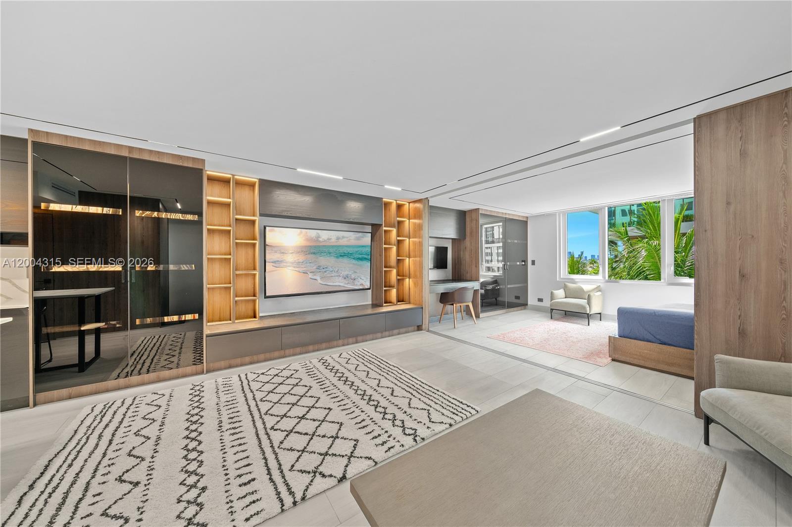 2301 Collins Ave #432 Miami Beach, FL 33139
