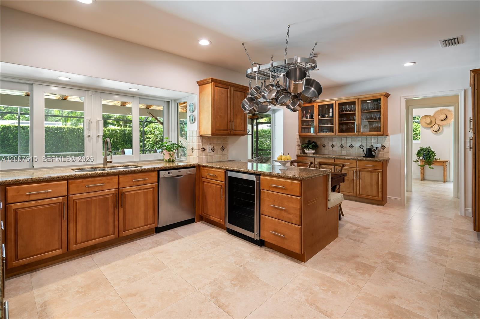 16032 SW 74th Pl Palmetto Bay, FL 33157
