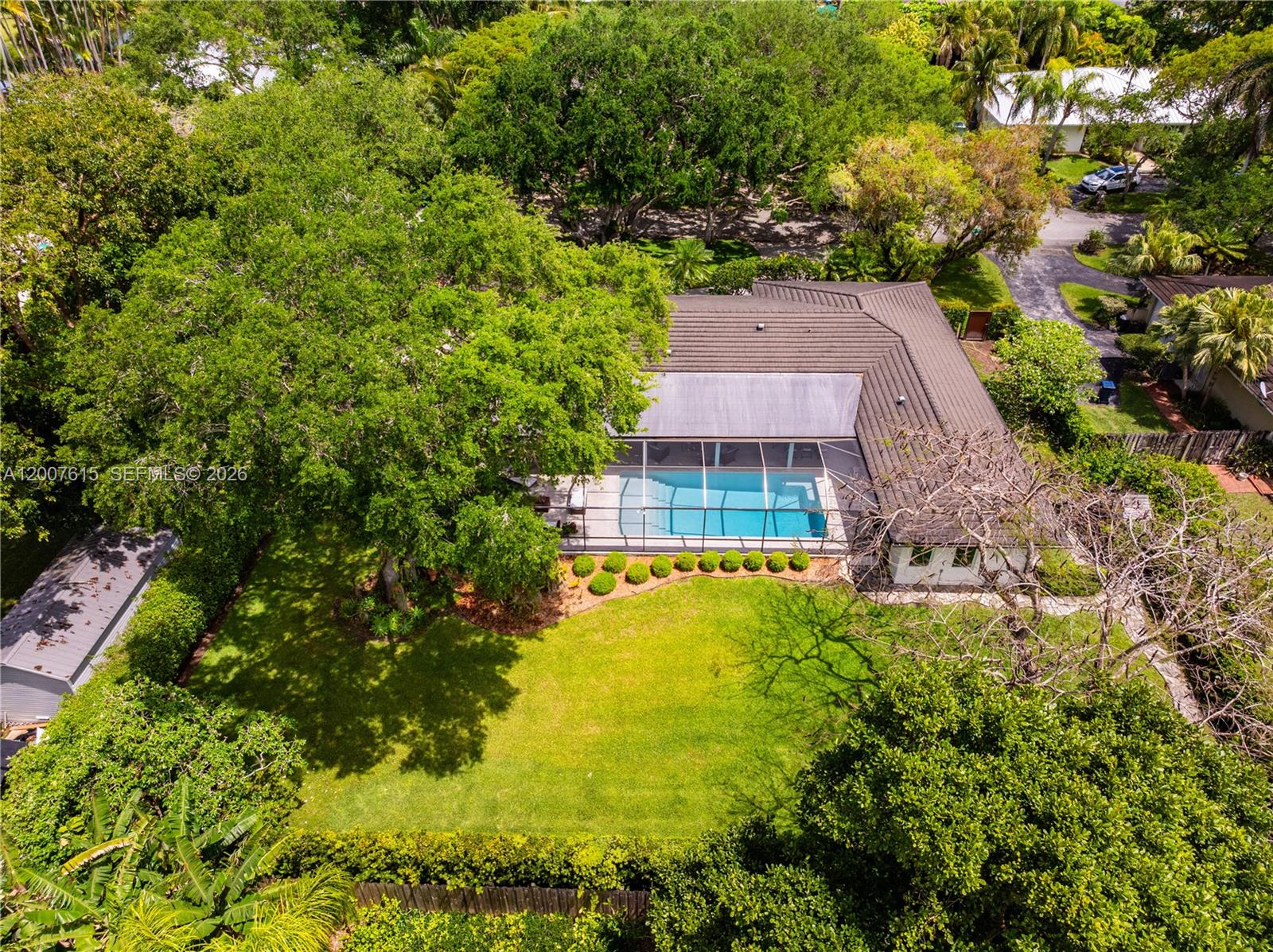 16032 SW 74th Pl Palmetto Bay, FL 33157