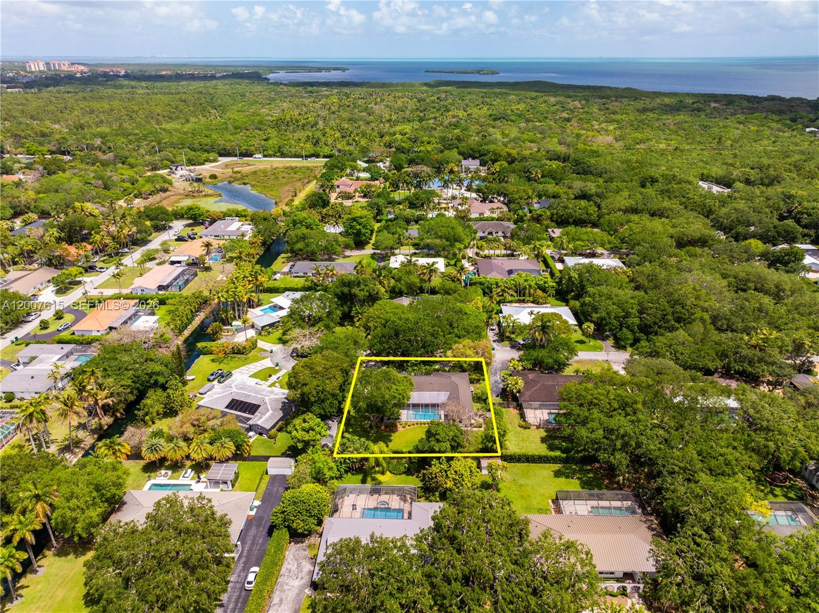16032 SW 74th Pl Palmetto Bay, FL 33157