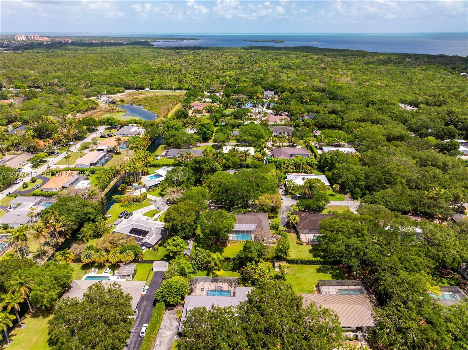 16032 SW 74th Pl Palmetto Bay, FL 33157