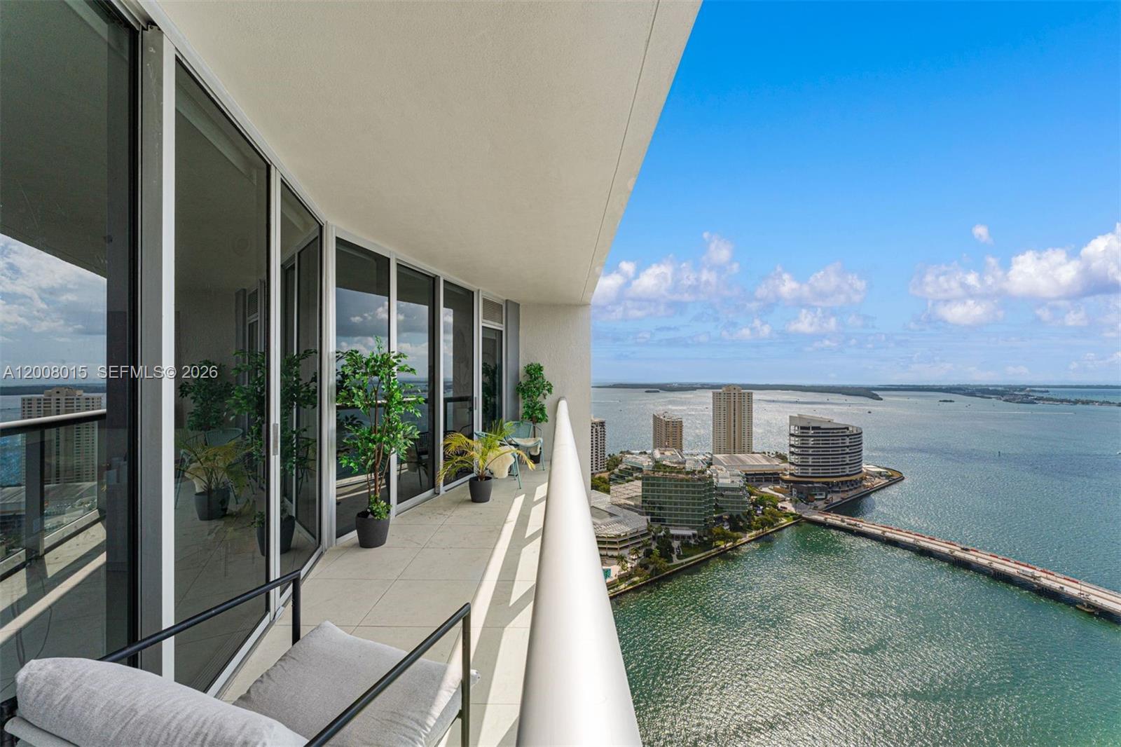 image Icon Brickell II16
