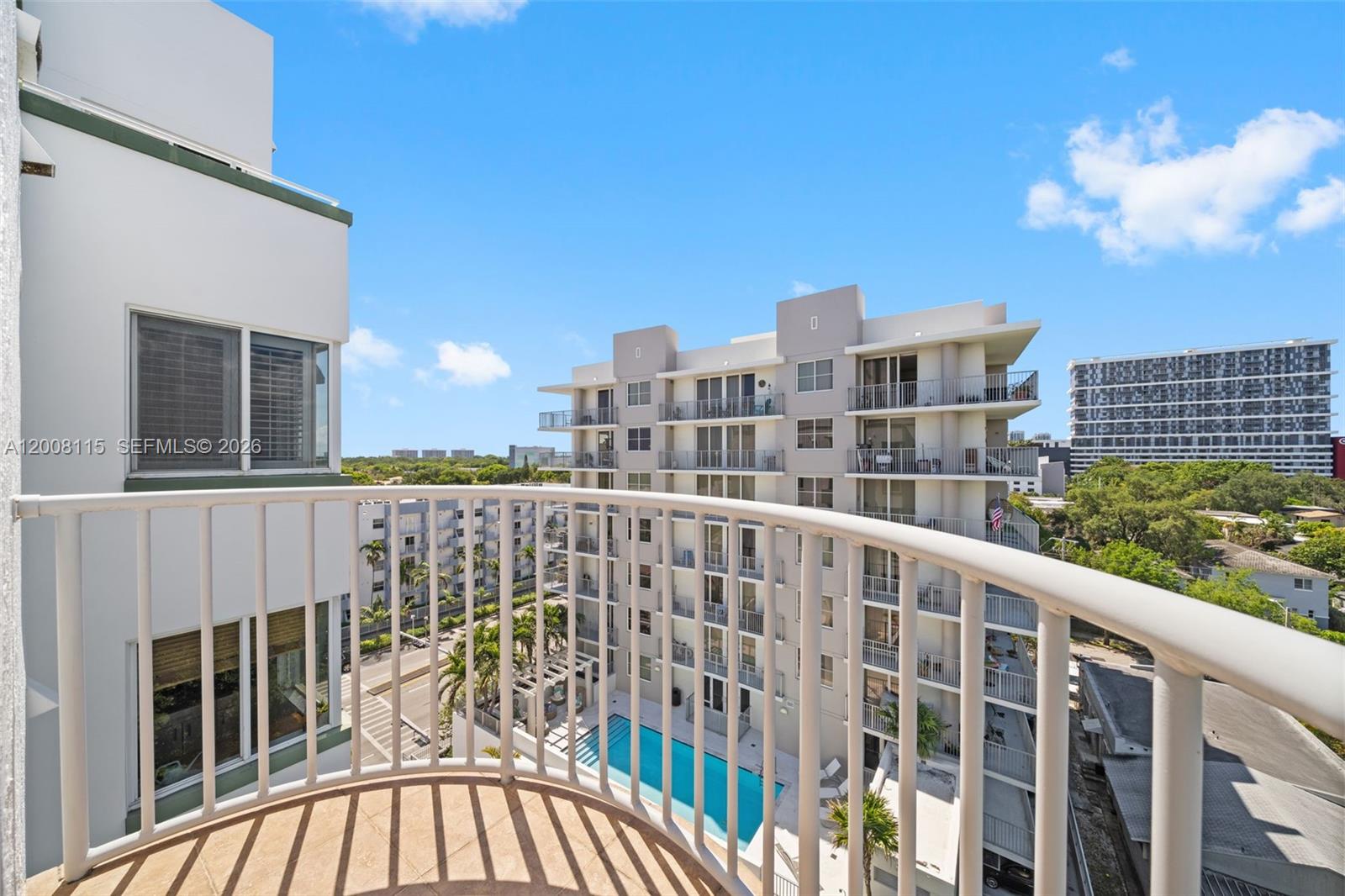 2550 SW 27th Ave #701