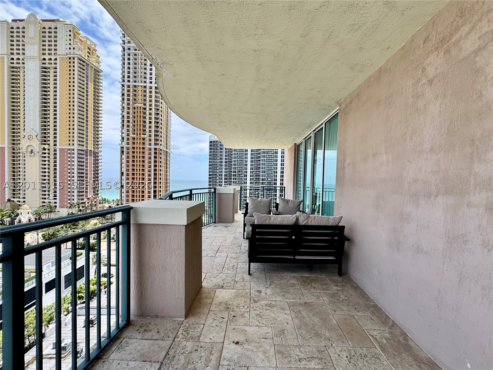 image King David Condo35